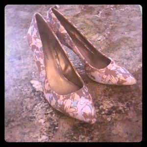 BCBGeneration Floral Heels 8